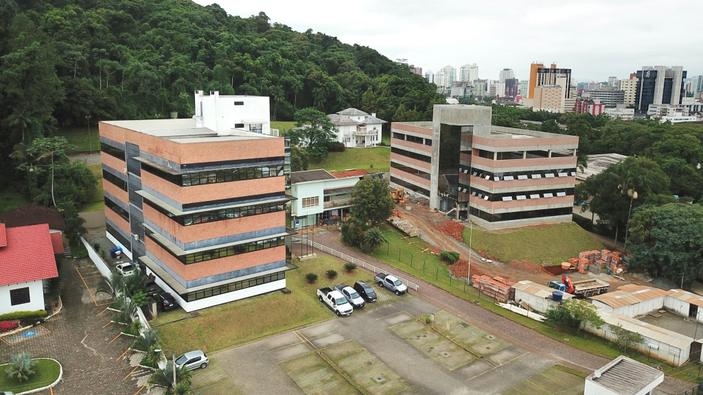 Centro Empresarial Office Park